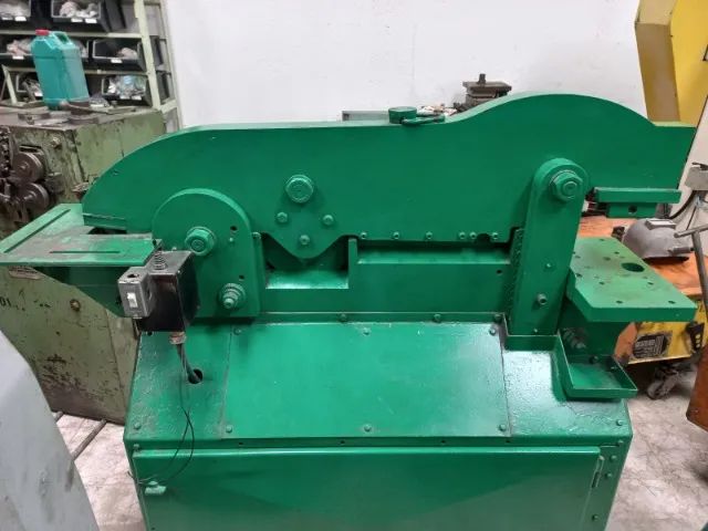 Metaleira Hidráulica Newton Trifásico 220 Volts / -- 00294 - Foto 2