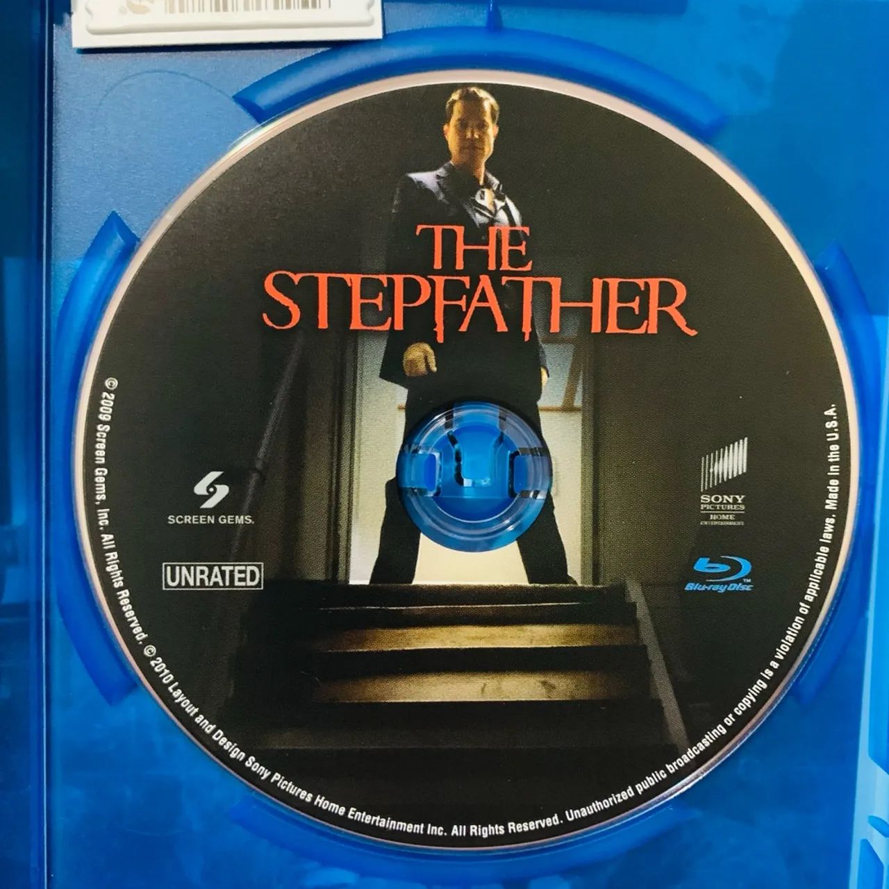 Blu-ray O Padrasto - Filme de Terror - Unrated - Foto 2