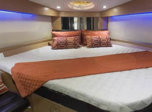 Lancha Real 415 Fly - Ano 2017 - Parelha Mercruiser TDI 370 - Diesel - Foto 8