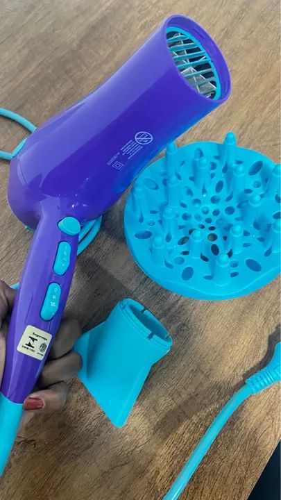 Secador de cabelo Bloom Ceramic Ion