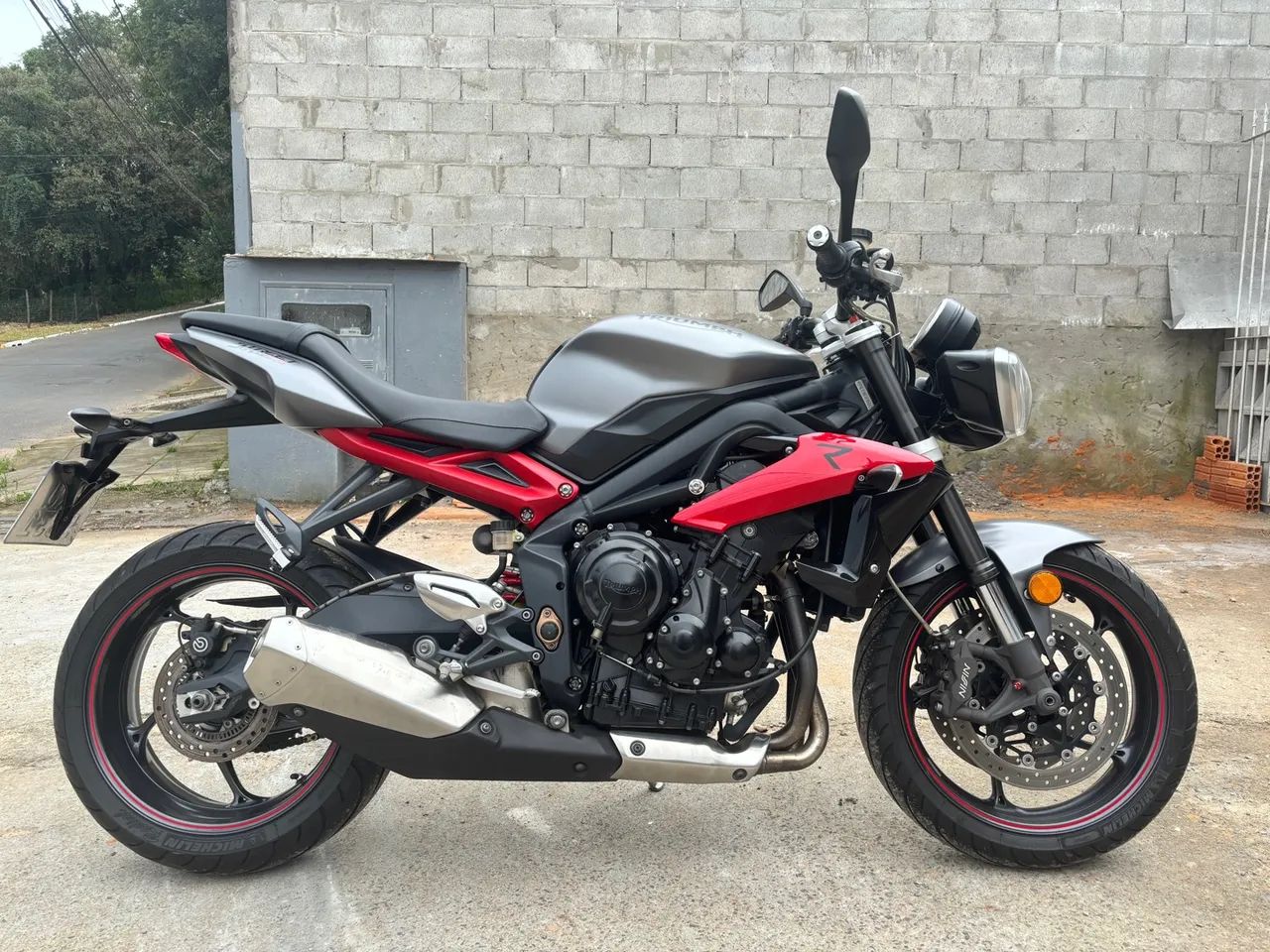 Street Triple 675R  - Foto 3