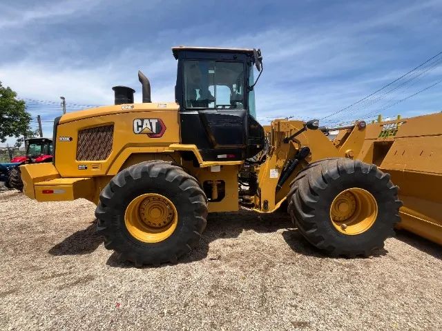 Pá Carregadeira Caterpillar 938K - Foto 3