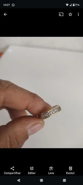 Vende se anel feminino 