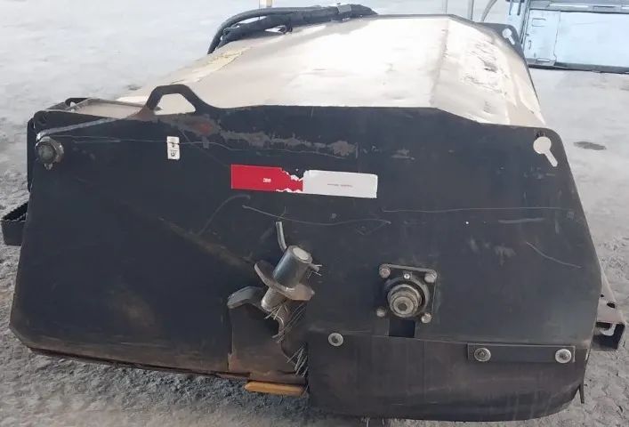 Vassoura 60 Polegadas Bobcat Semi Nova Revisada - Foto 3