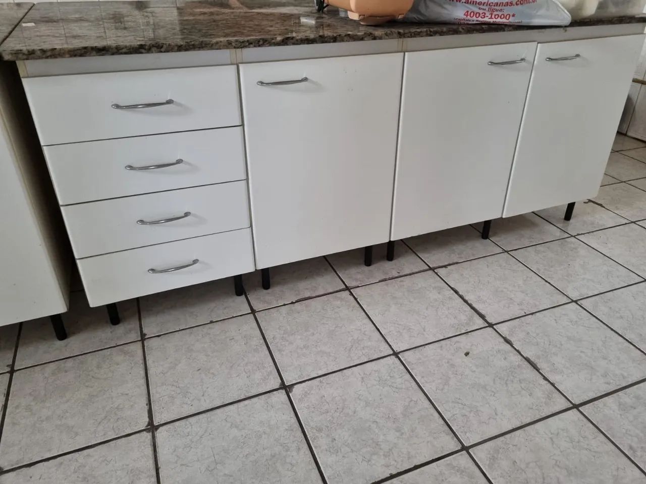 MESA GABINETE 2 metros