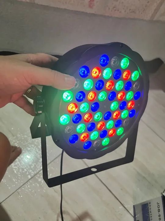 Canhão Refletor Led iIluminação LED Showtech JDB-605  - Foto 3