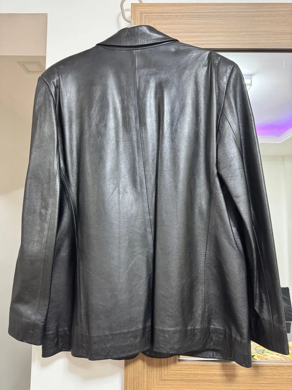 Blazer de Couro Windsor - Elegância atemporal - Foto 2