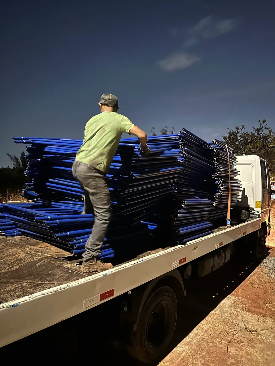 Venda e locação de andaimes! 