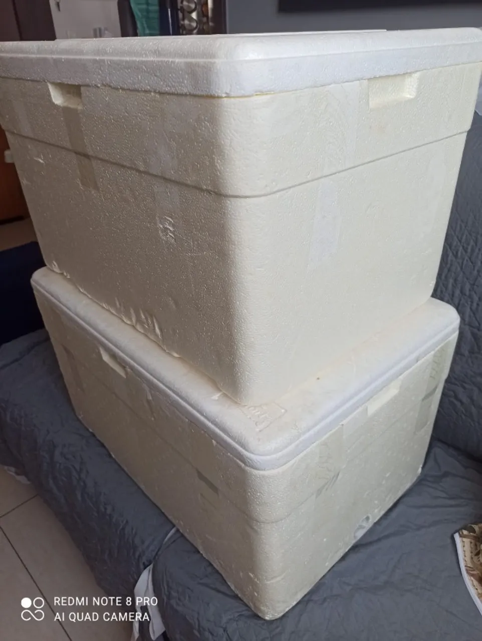 2 Caixas de isopor