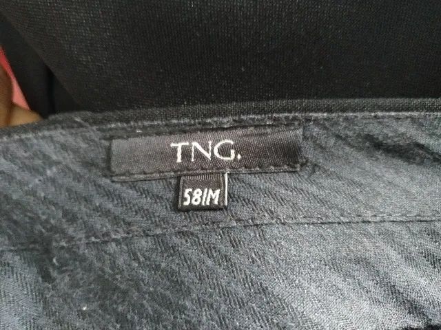 Terno Preto Tamanho 46 - Marca TNG - Foto 5