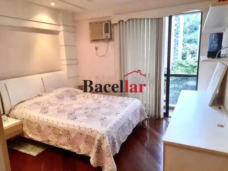 Apartamento 4 Quartos, Suíte e Varanda - Foto 4