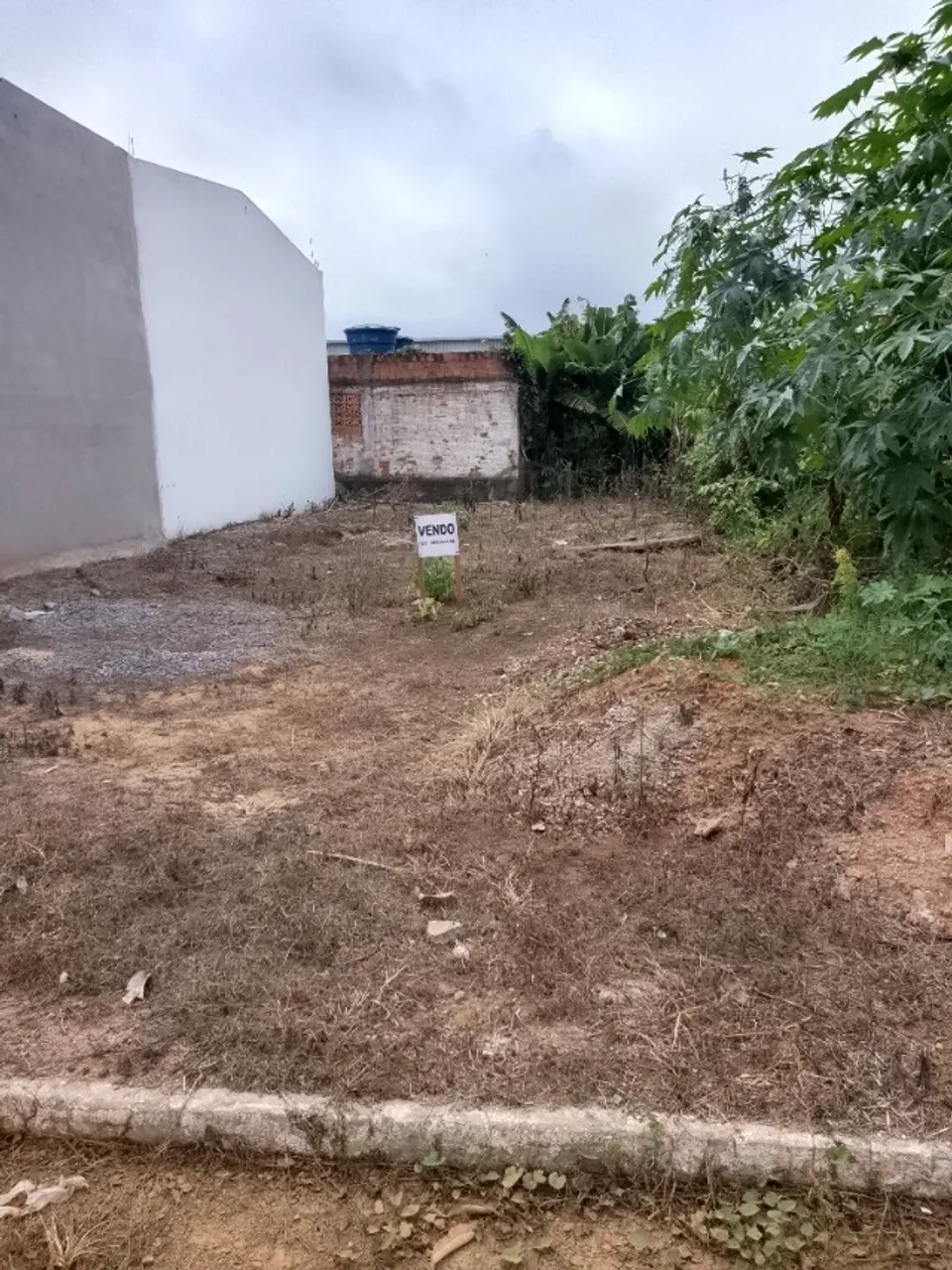 Terreno no loteamento colibri