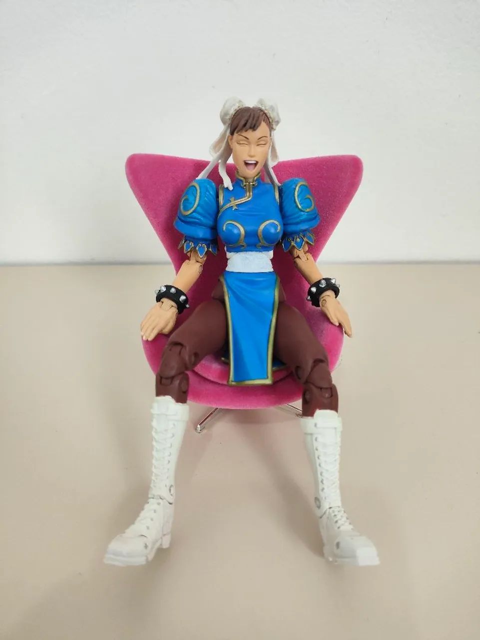 Cadeiras para action figures 1:12 - Foto 2