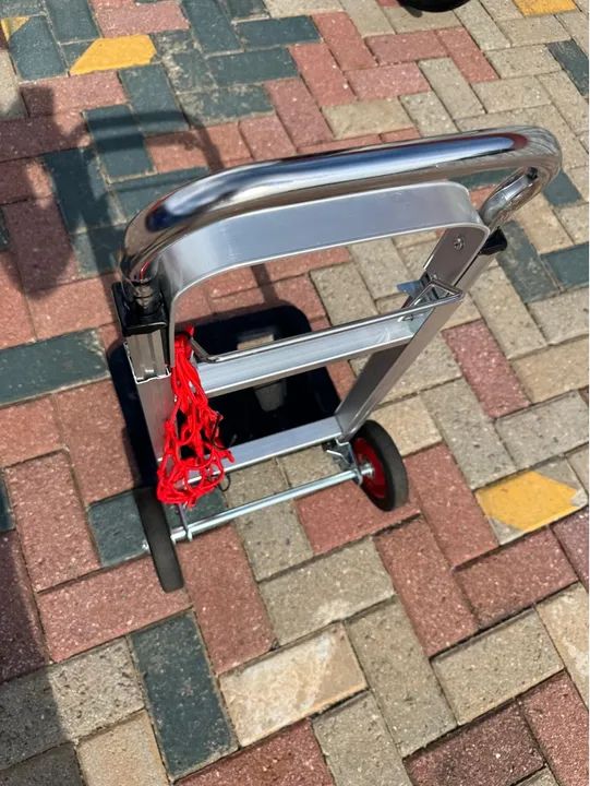 Carrinho Para Cargas Em Alumínio E Aço 100kg/ Rodas de Borracha, Dobrável - Foto 3