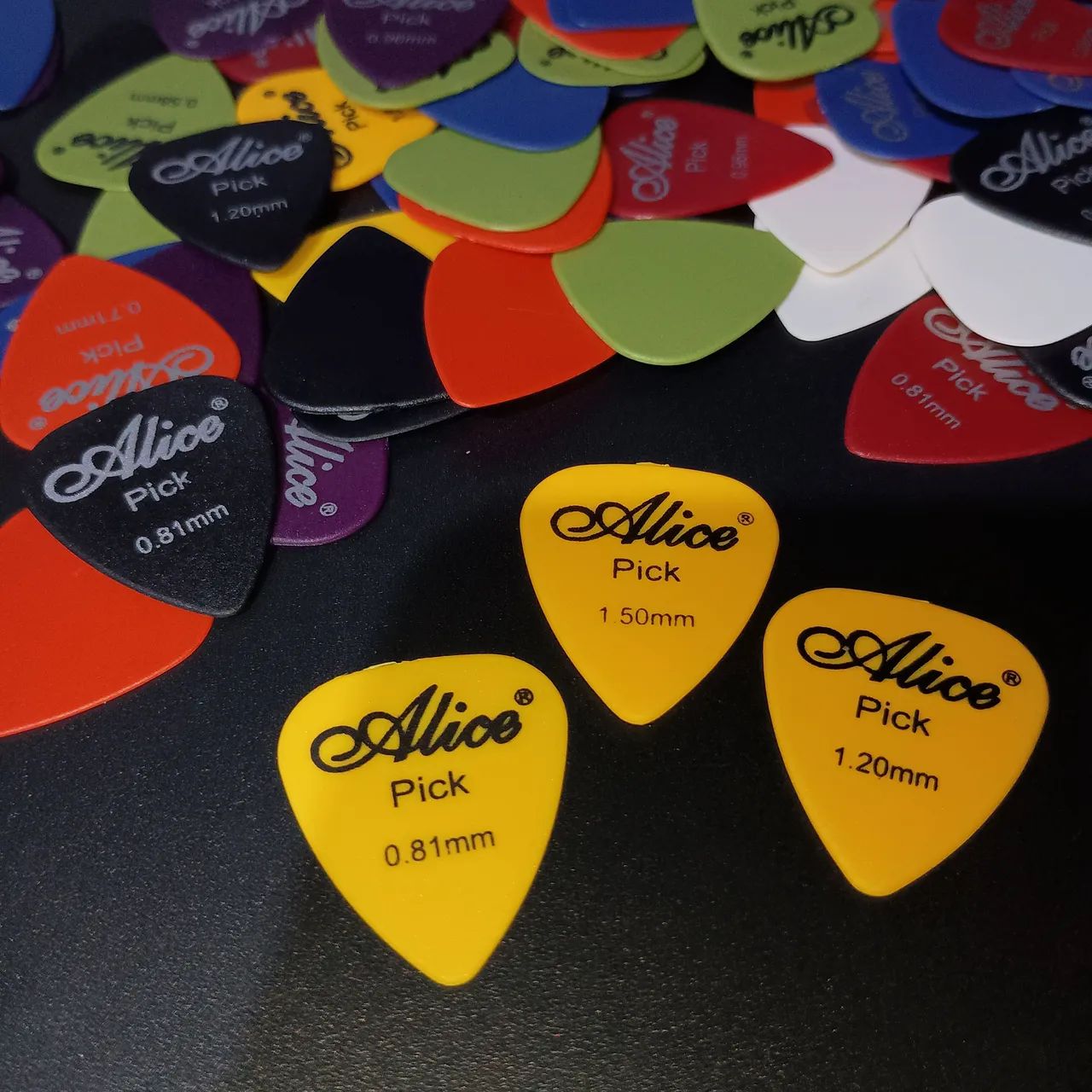 3 Palhetas por R$16,00