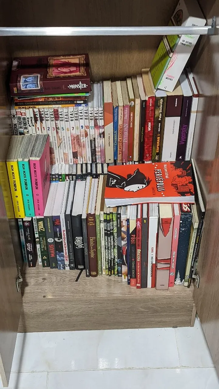 Coleção de quadrinhos em ótimo estado
