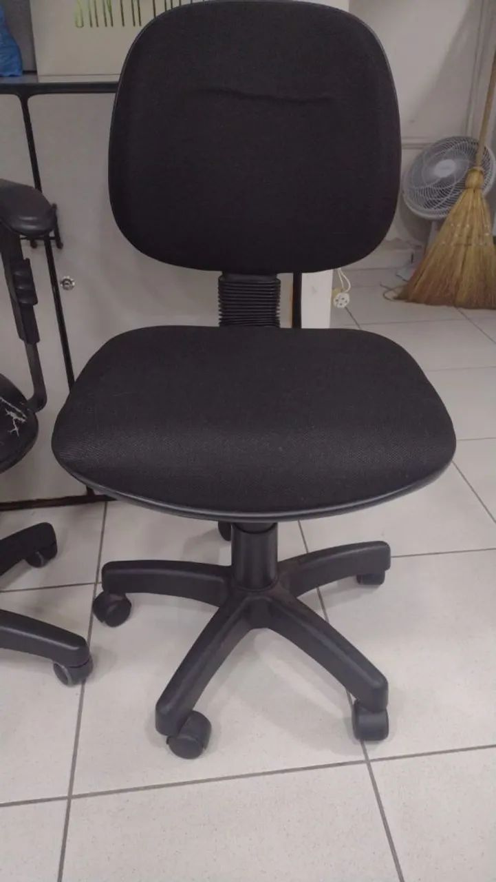 Cadeira de Escritório giratória  - Foto 2