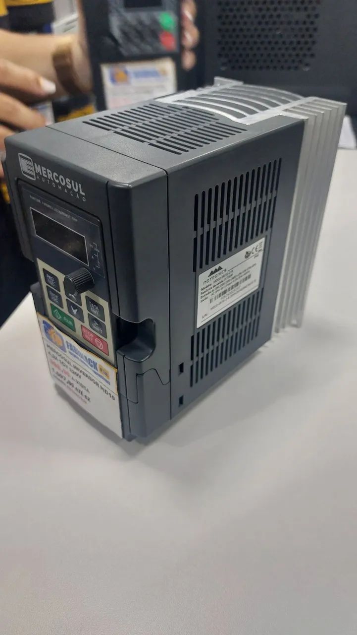 Inversor de frequência 4,2a 1cv 220v mercosul