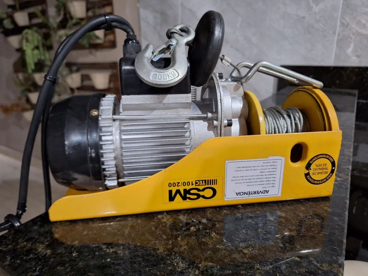 Talha Elétrica 100kg CSM TEC 100/200