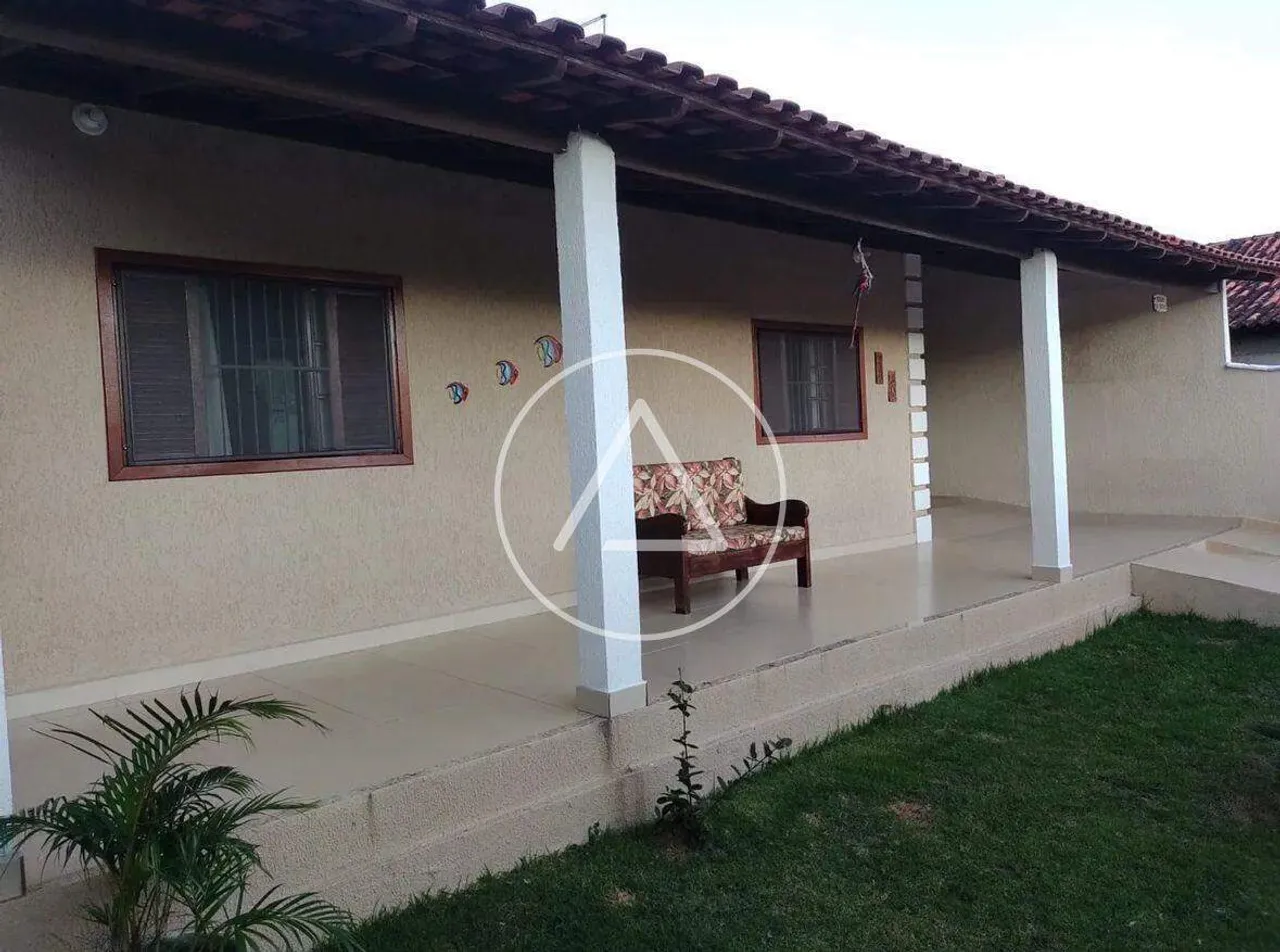 Casa à venda, 2 quartos, 1 suíte, 4 vagas, Barra de São João - Casimiro de Abreu/RJ