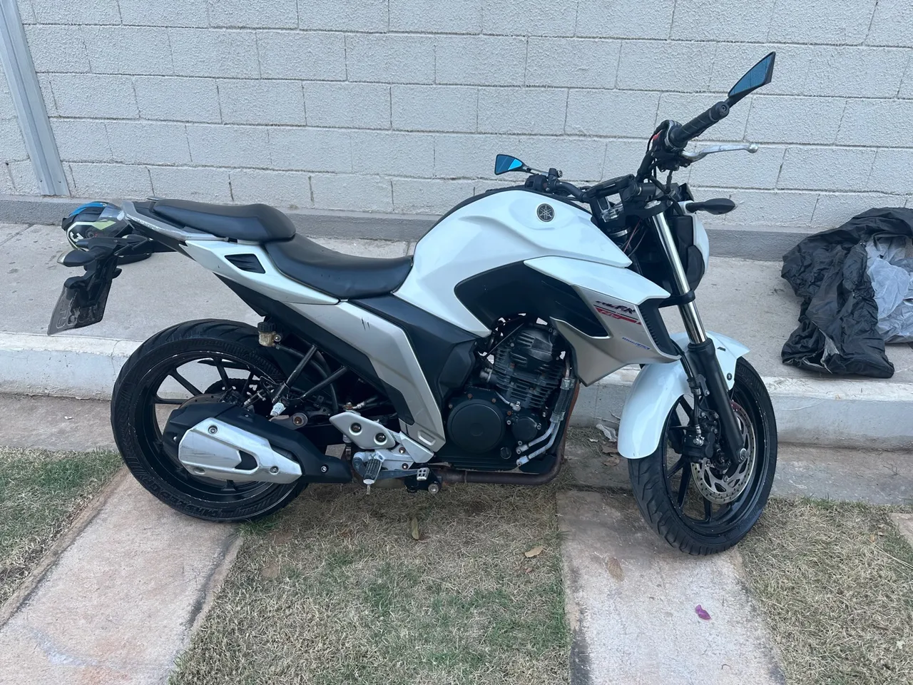 Fazer 250