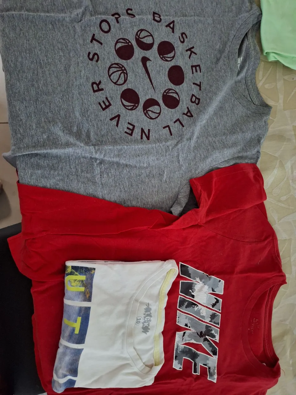 Lote de Camisetas Nike Infantil