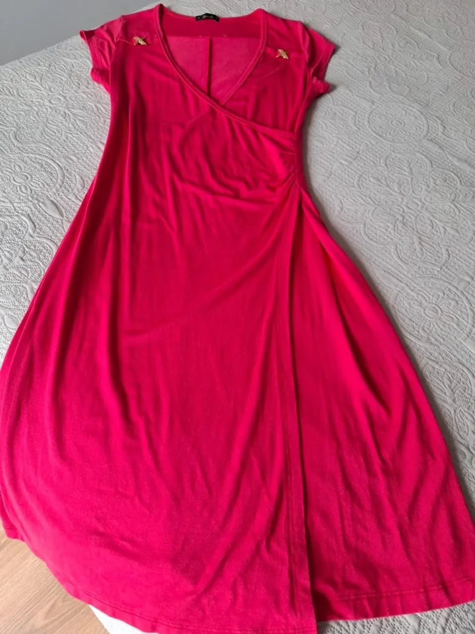 Vestido Vermelho com Detalhes - Foto 4