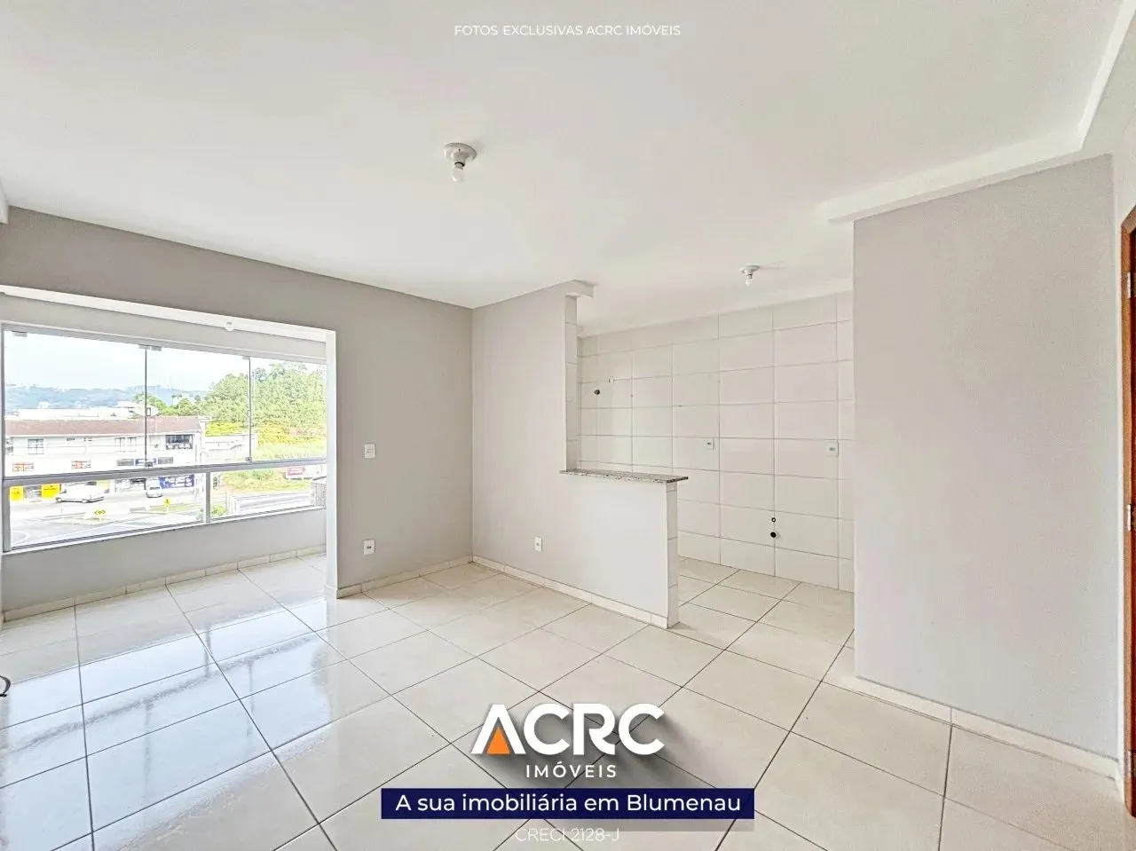 ACRC Imóveis - AP08981 - Apartamento para Locação no Bairro Itoupava Norte