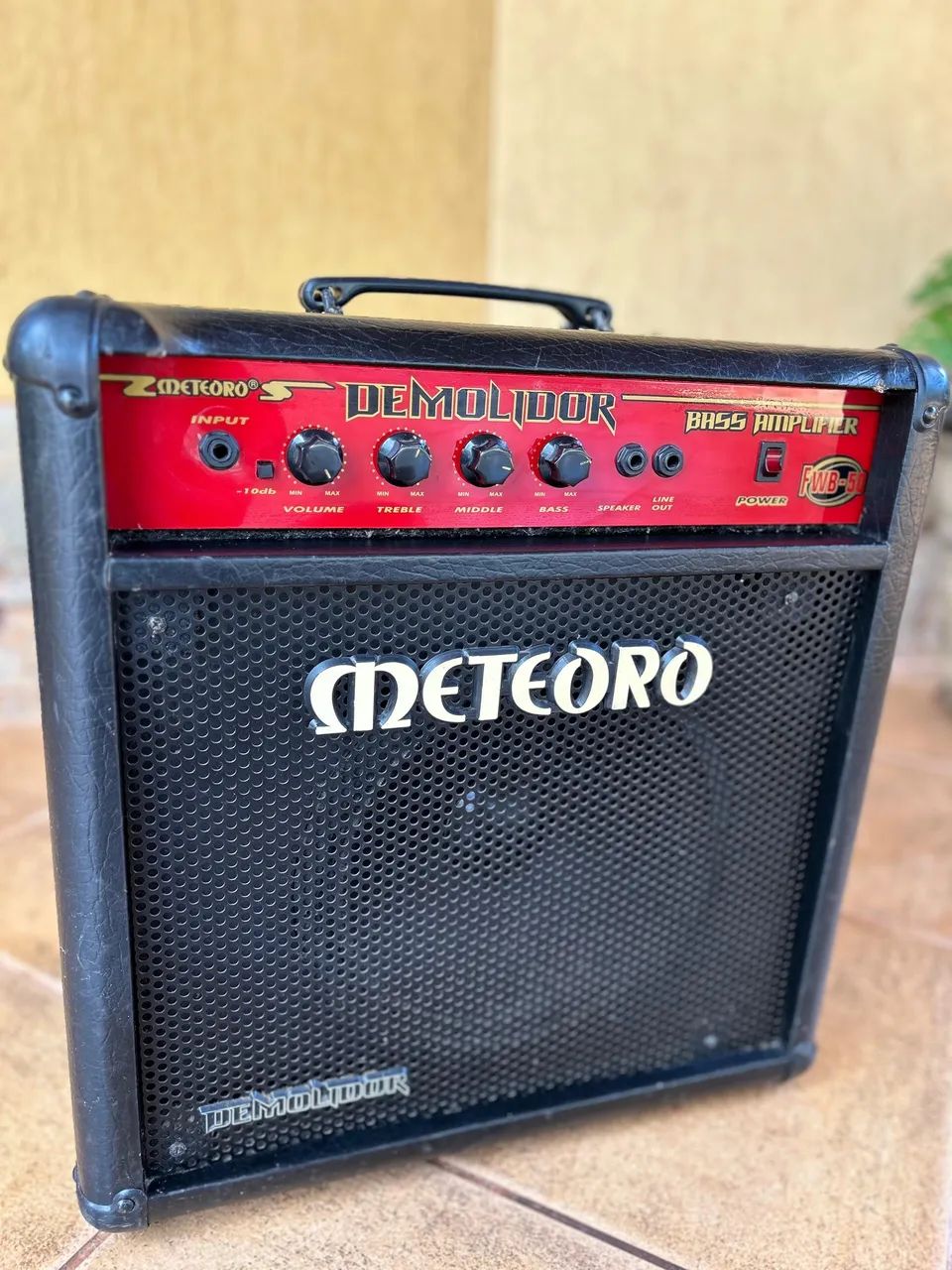 Amplificador 64396800291715121