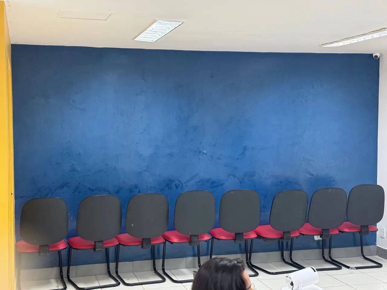 Cadeira de Escritório - Vermelha - Foto 4