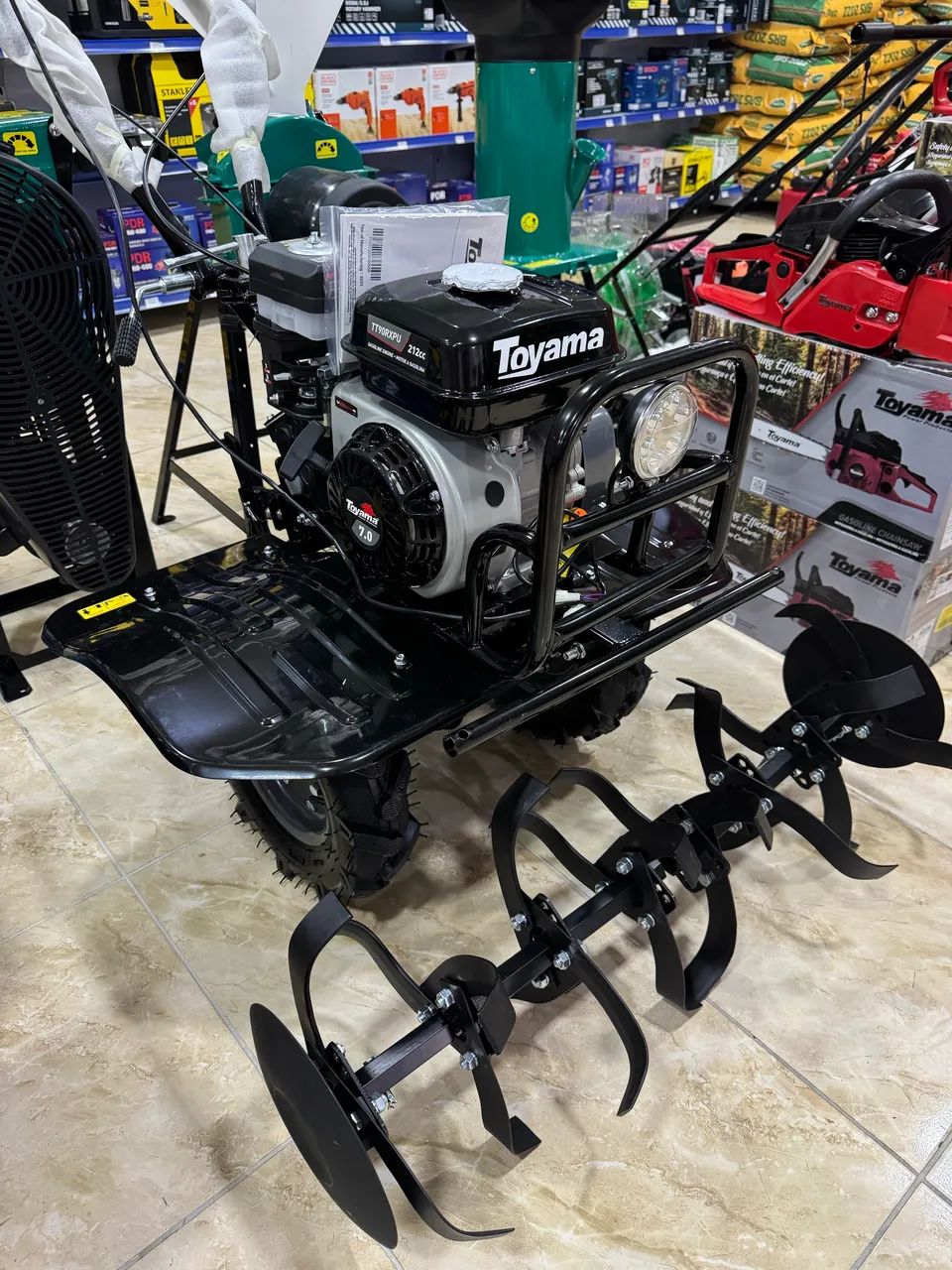 Motocultivador a Gasolina 7Hp Completo C/ Acessórios 212cc - TT90 Toyama  - Foto 5