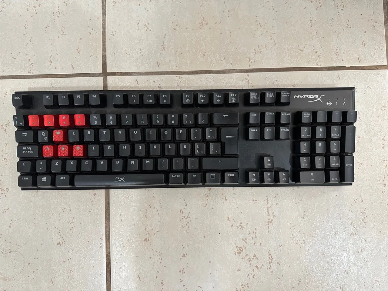 Teclado Gamer HyperX Alloy