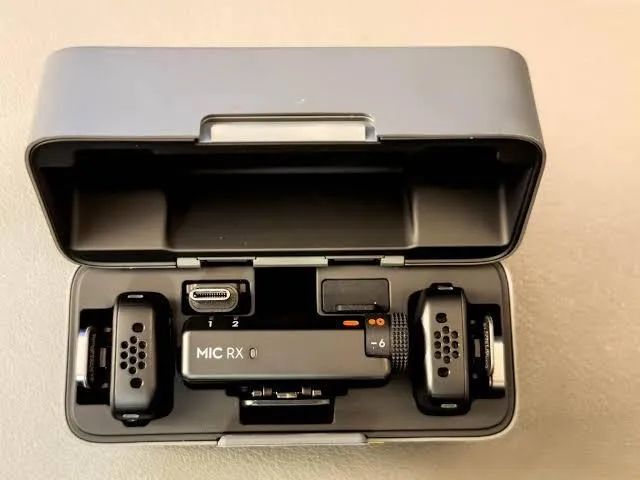 Microfone Wireless Dji Mic Mini (2 TX + 1 RX + Charging Case) - NOVO - Foto 5