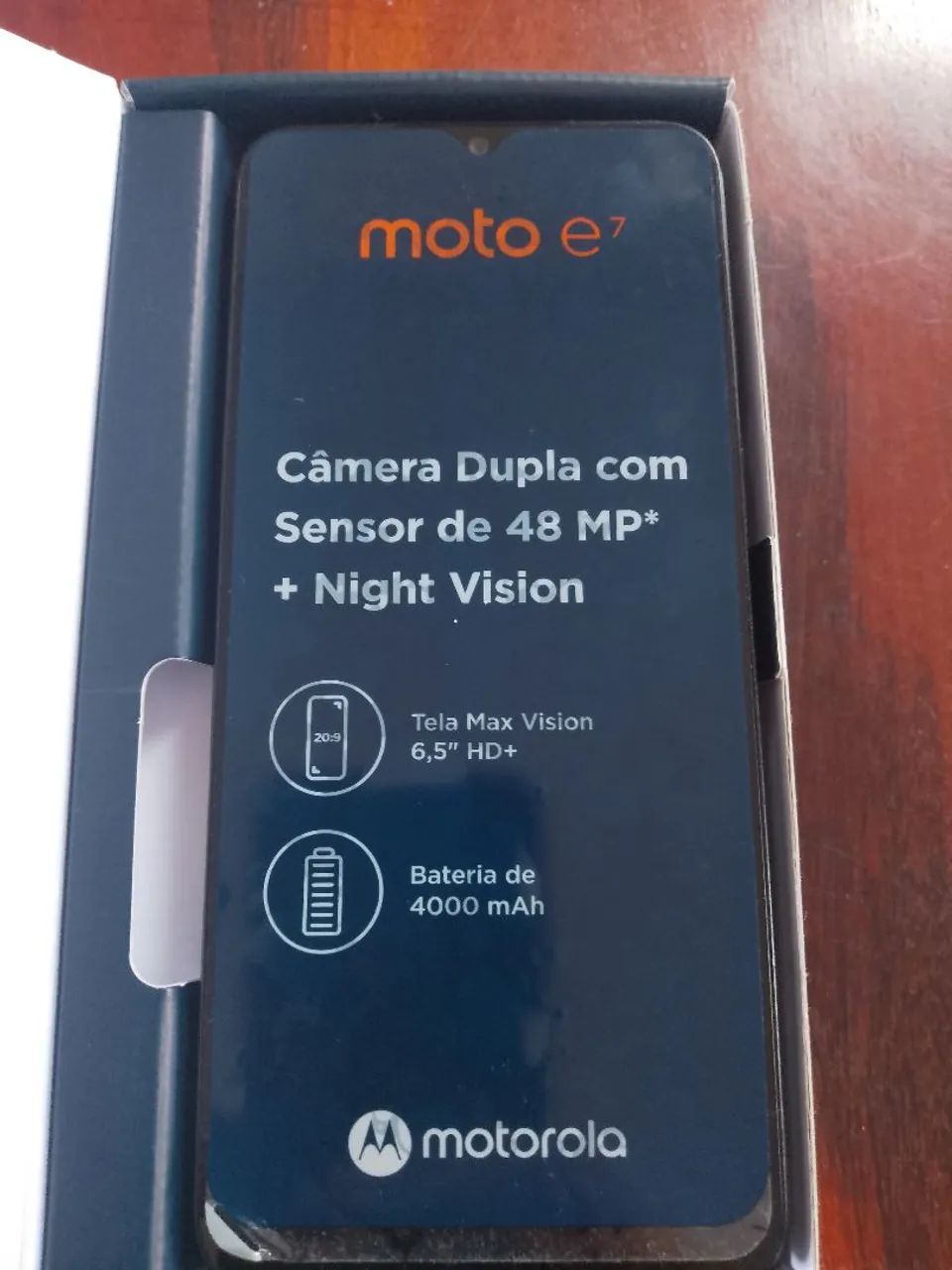 Vendo um celular moto e7. Aceito cartão Pix e dinheiro  - Foto 3