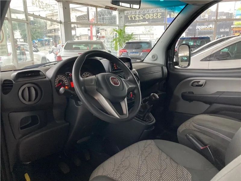 Fiat Doblo 2018 1.8 mpi essence 7l 16v flex 4p manual - Foto 4