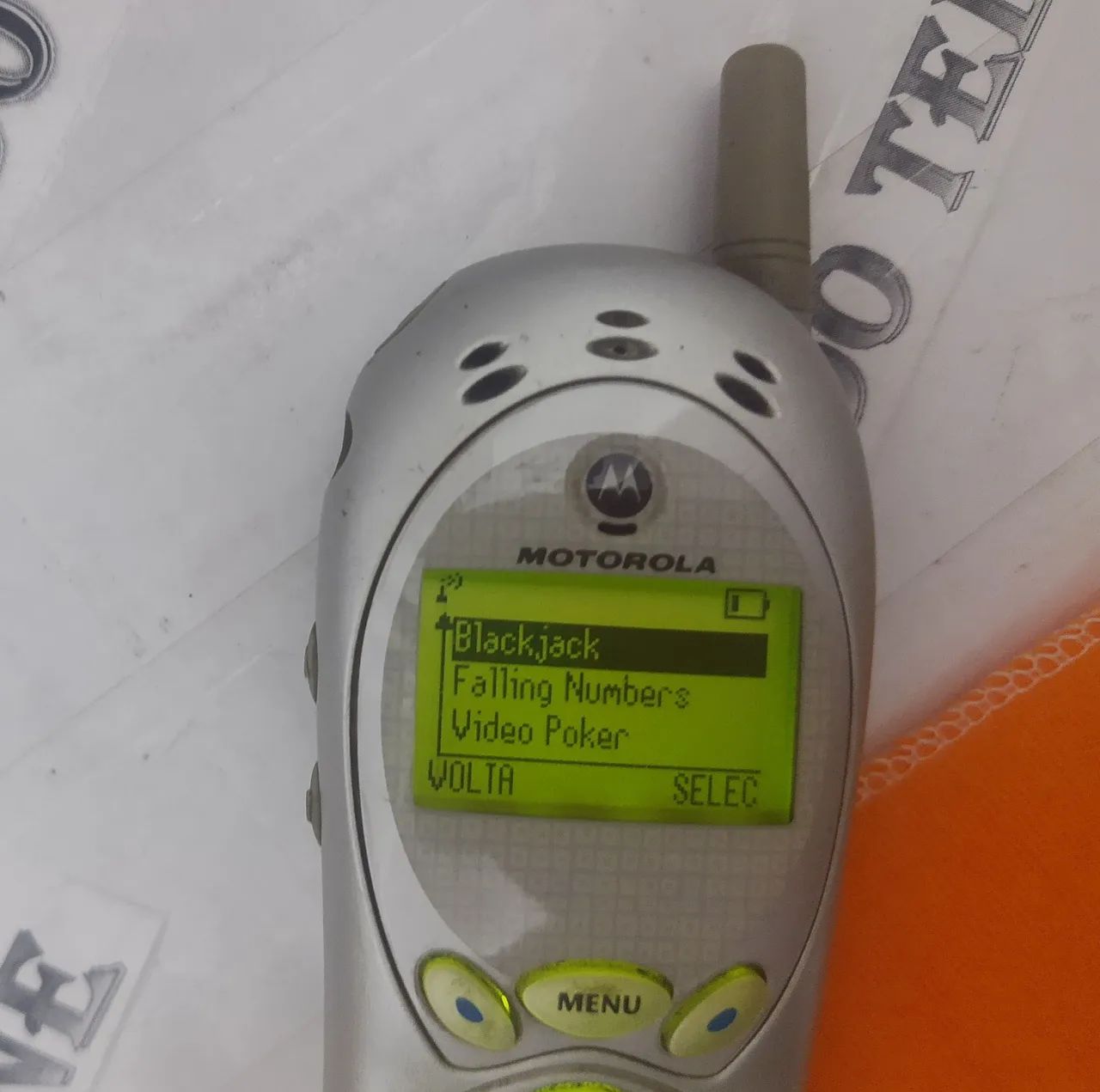 Motorola 120T celular antigo RELIQUIA coleção  - Foto 4