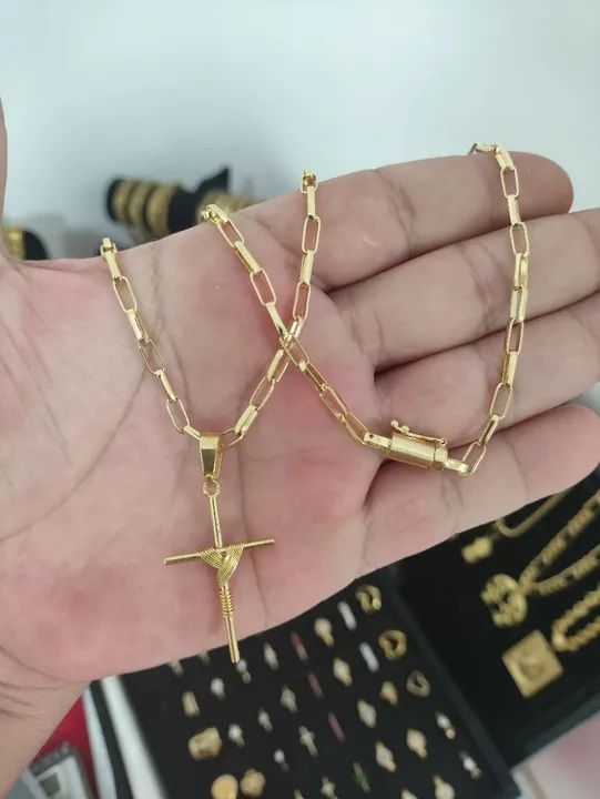 Cordão e Pingente Em Moeda Antiga  - Foto 4