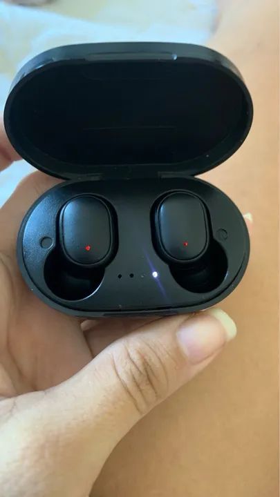 Fone de ouvido bluetooth novo