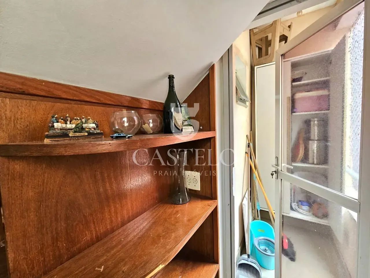 IMPERDÍVEL ! Cobertura duplex, 3 quartos/2suítes a venda na praia do Morro com 2 vagas de  - Foto 7