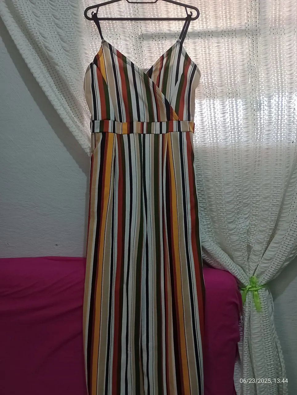 Macacão listrado feminino