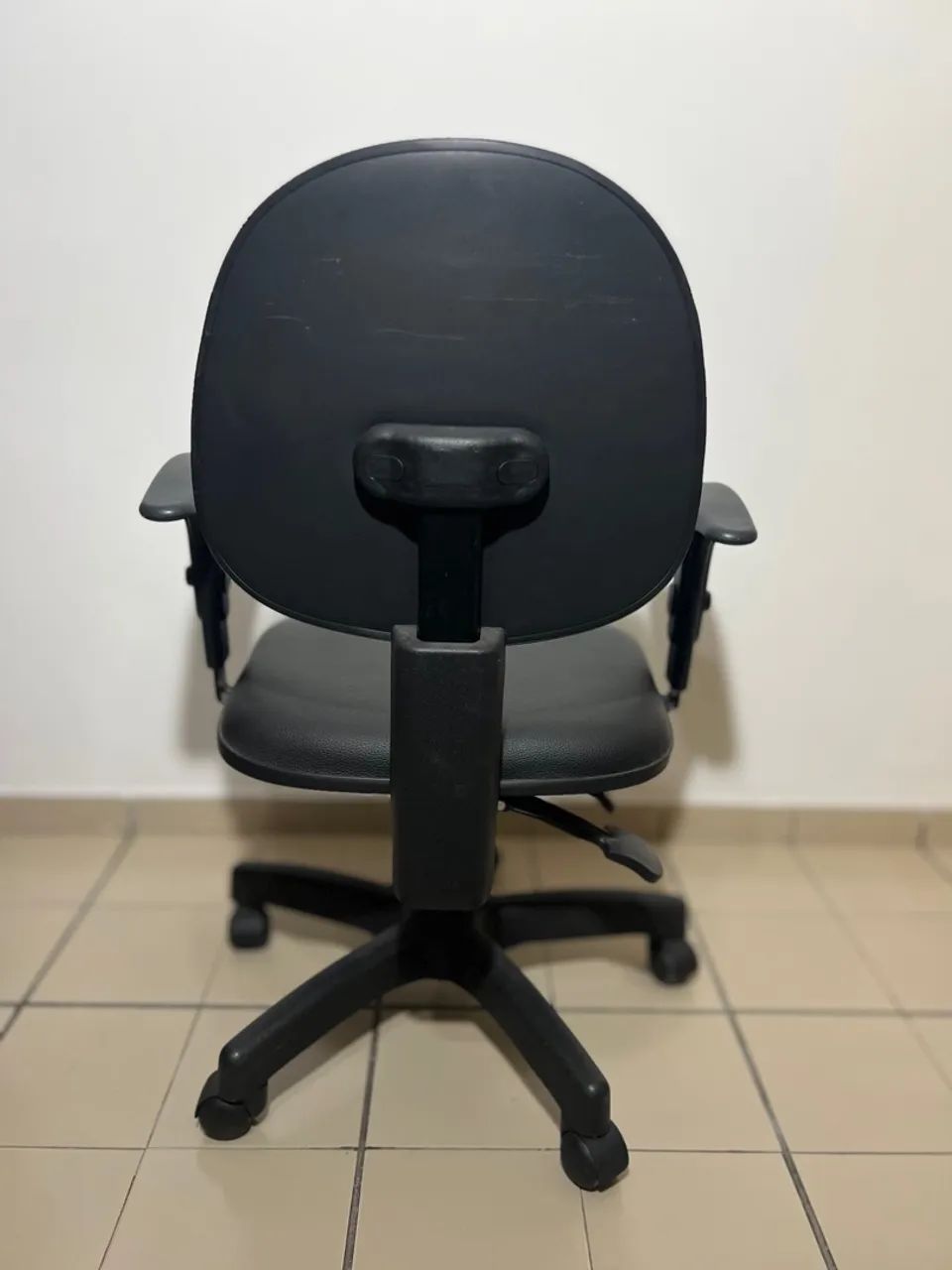 Cadeira ergonômica - excelente condição!!! - Foto 3