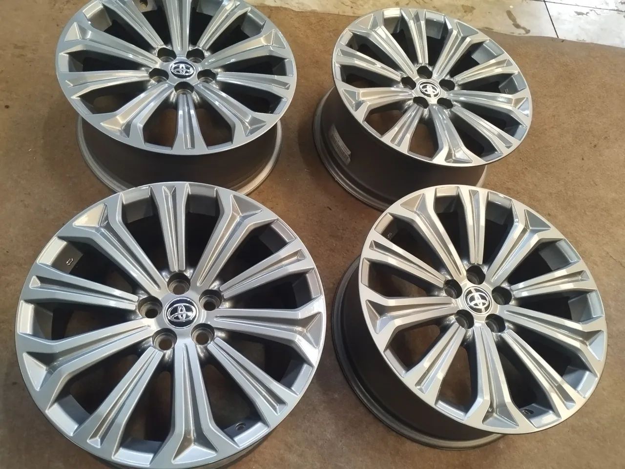 Rodas Corolla 17 Originais  - Foto 4