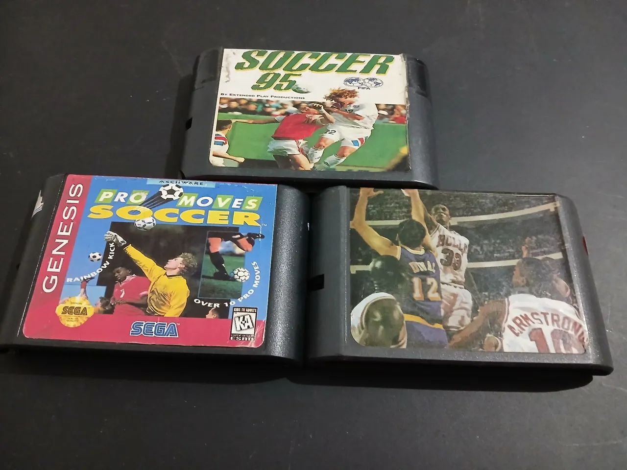 Lote jogos cartuchos mega drive Futebol e Basket - Foto 5