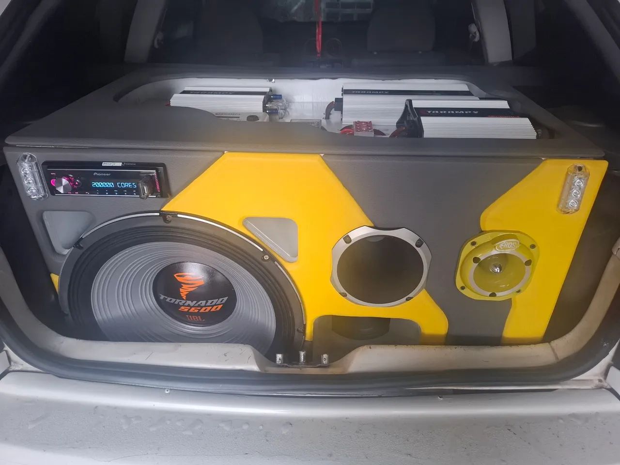 Som Automotivo 4 Vias Novo Completo