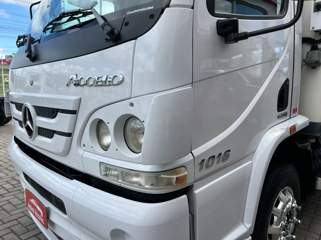 MB Mercedes-Benz Accelo 1016 Completo Baú Frigorífico 2013 - Foto 10