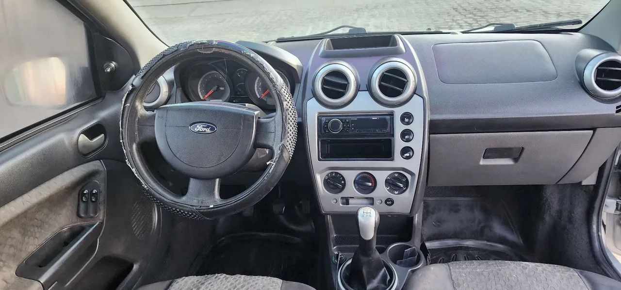 Ford fiesta class 2011  - Foto 5