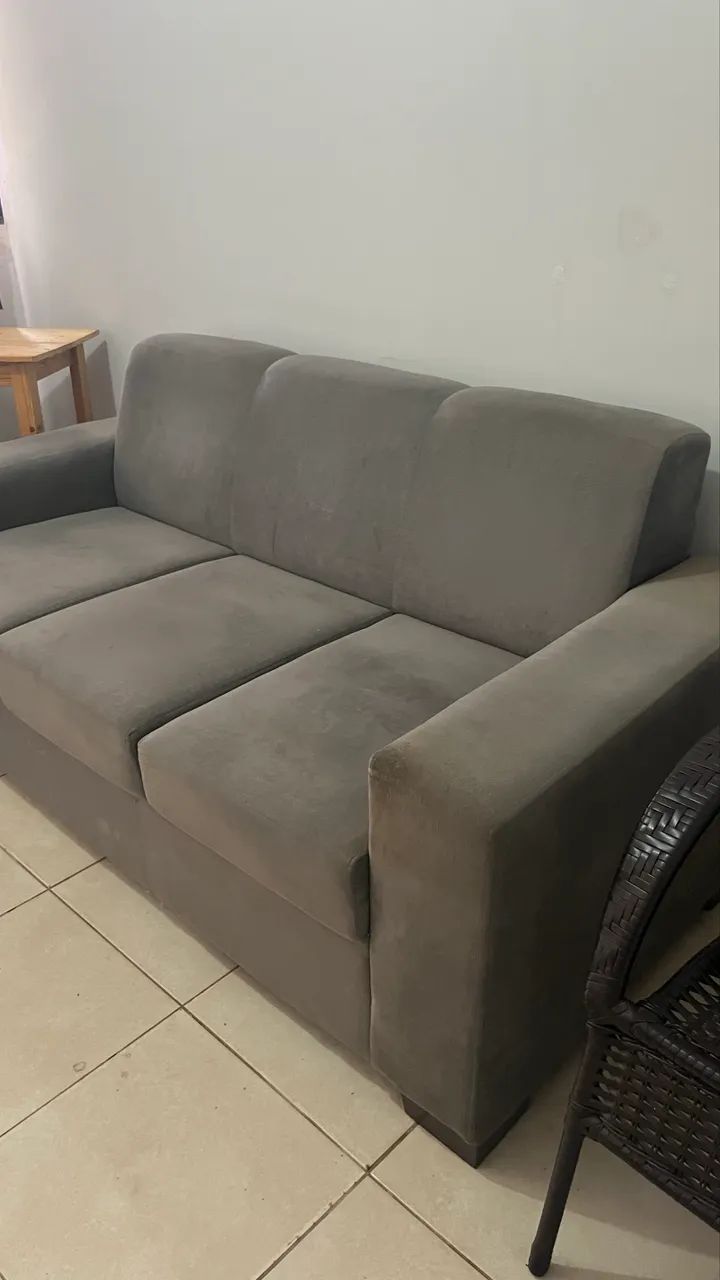 Sofá seminovo 3 lugares  - Foto 4