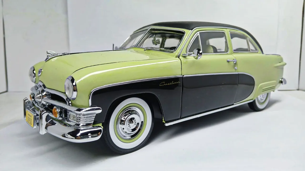 Miniatura 1:18 Ford galaxie 500 1963 sunstar - Hobbies e coleções