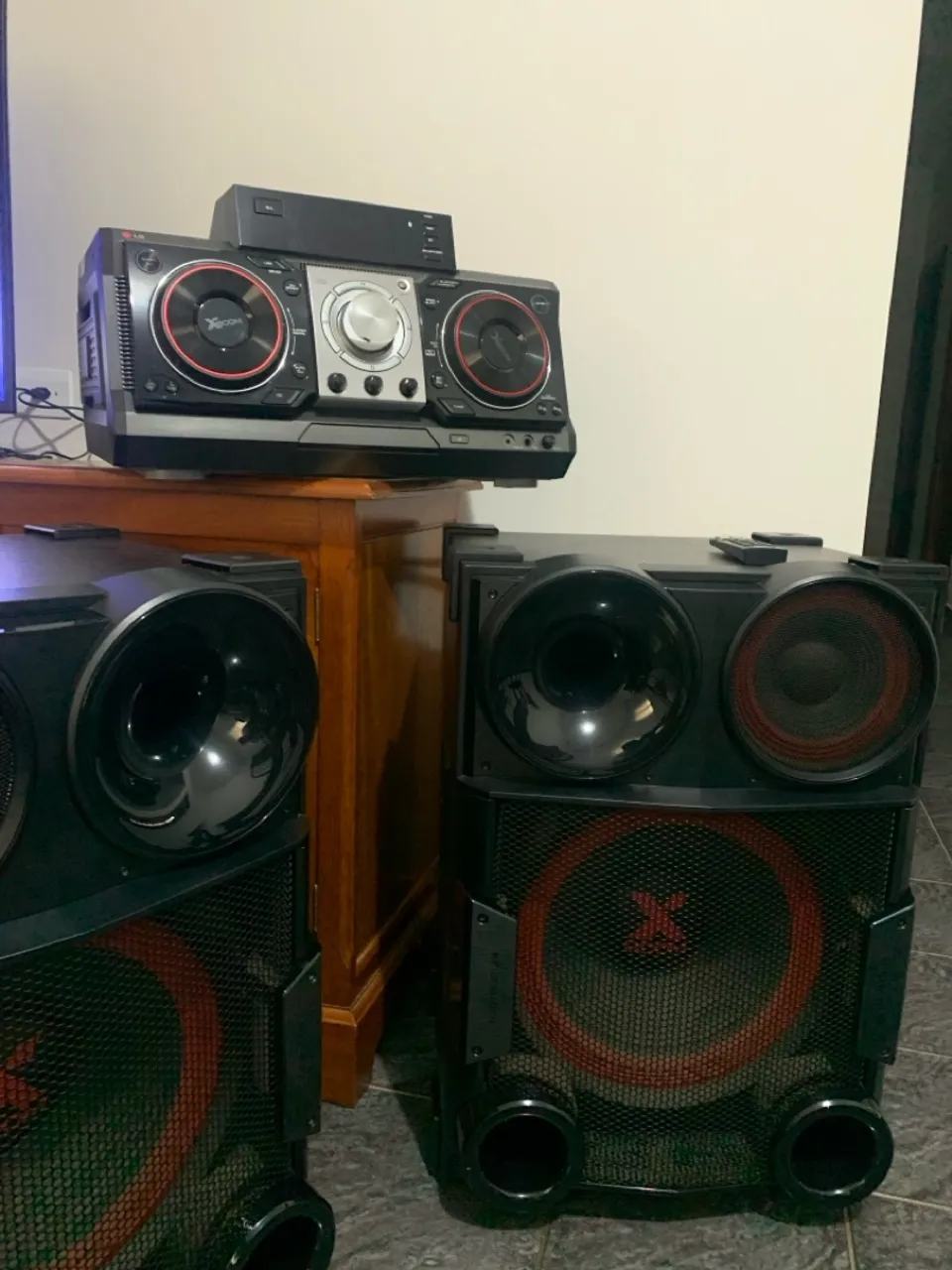 Aparelho de Som LG Xboom CM9730