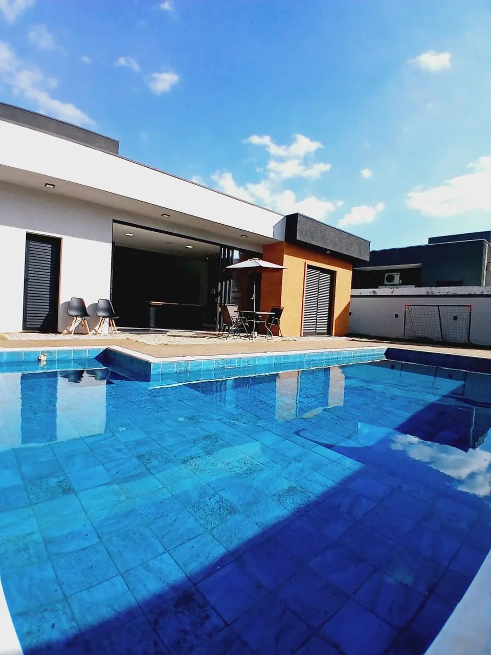 Casa térrea nova moderna, 3 suítes, piscina aquecida - completa - Ninho Verde 2 Pardinho - - Foto 2